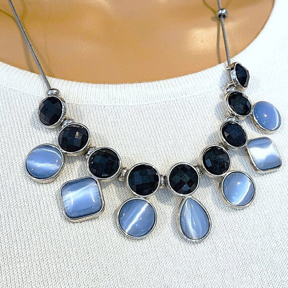 STATEMENT NECKLACE - Stunning blue two layer necklace - Picture 5 of 6